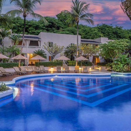 Waves Resort & Spa, Barbados, An Autograph Collection All-Inclusive Resort سانت جيمس المظهر الخارجي الصورة