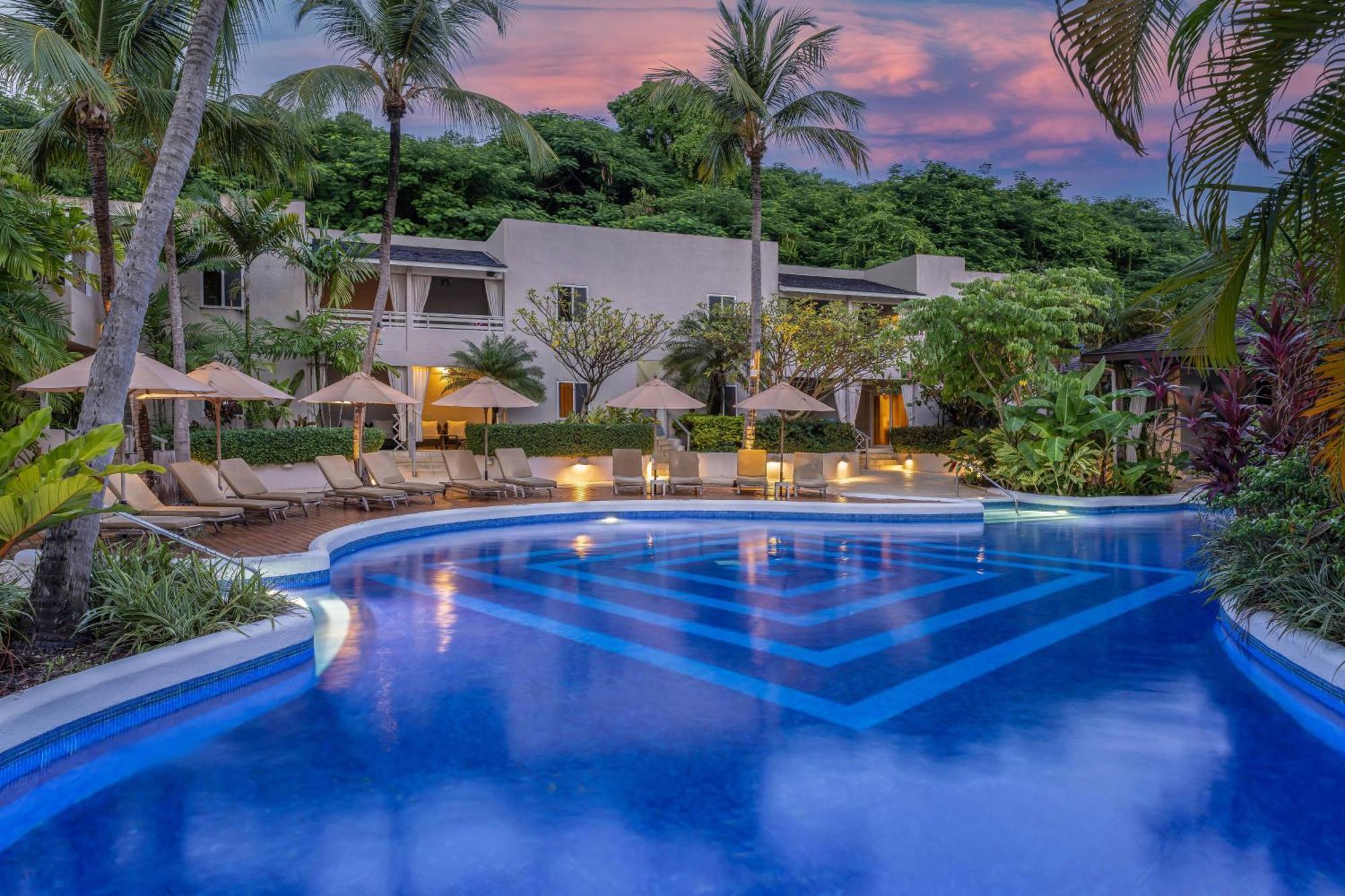 Waves Resort & Spa, Barbados, An Autograph Collection All-Inclusive Resort سانت جيمس المظهر الخارجي الصورة