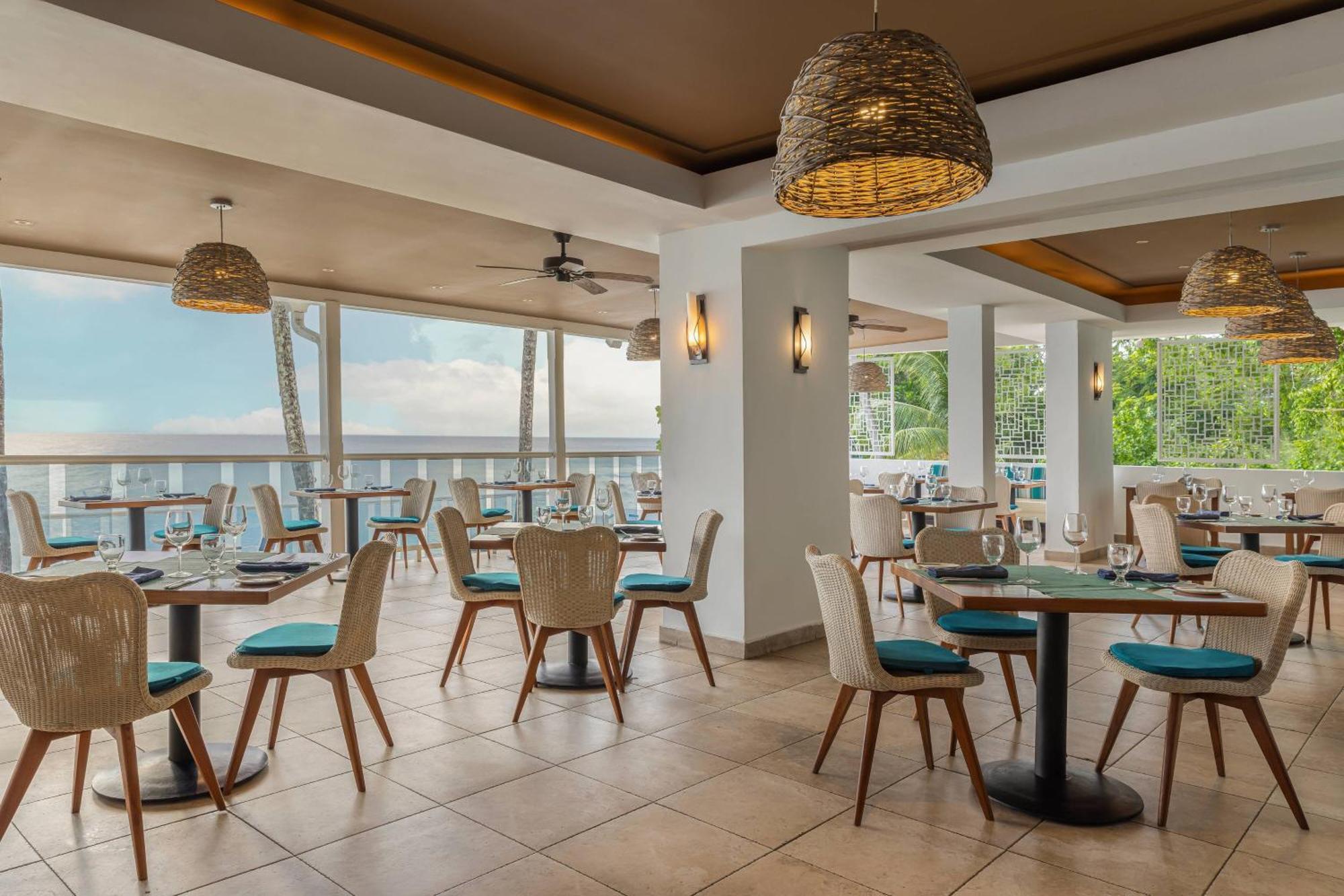 Waves Resort & Spa, Barbados, An Autograph Collection All-Inclusive Resort سانت جيمس المظهر الخارجي الصورة