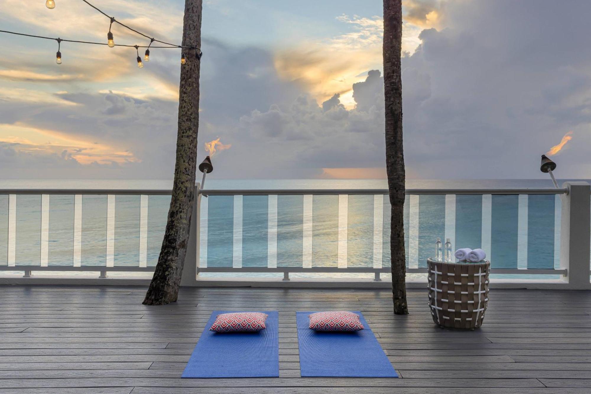 Waves Resort & Spa, Barbados, An Autograph Collection All-Inclusive Resort سانت جيمس المظهر الخارجي الصورة