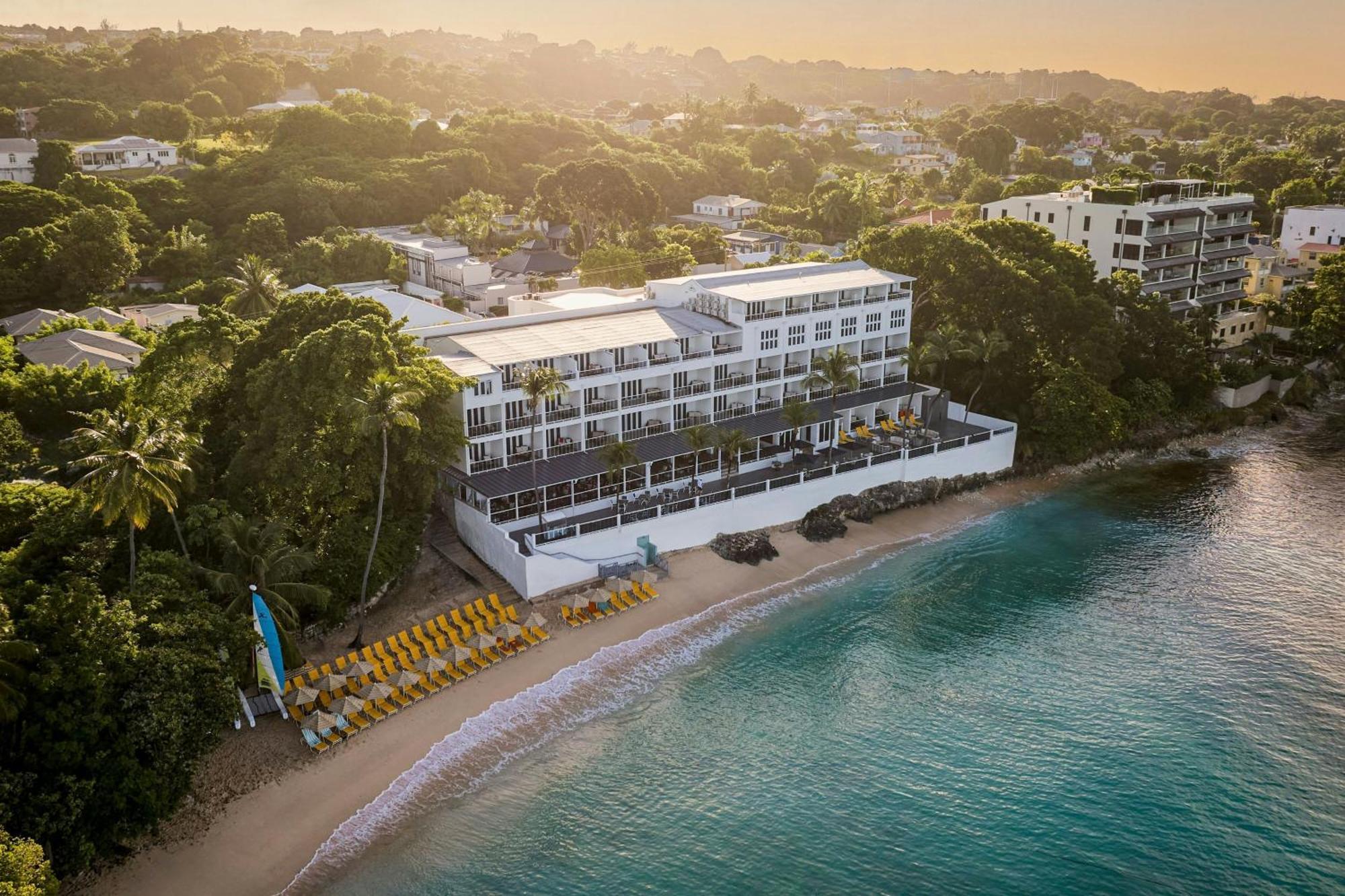 Waves Resort & Spa, Barbados, An Autograph Collection All-Inclusive Resort سانت جيمس المظهر الخارجي الصورة